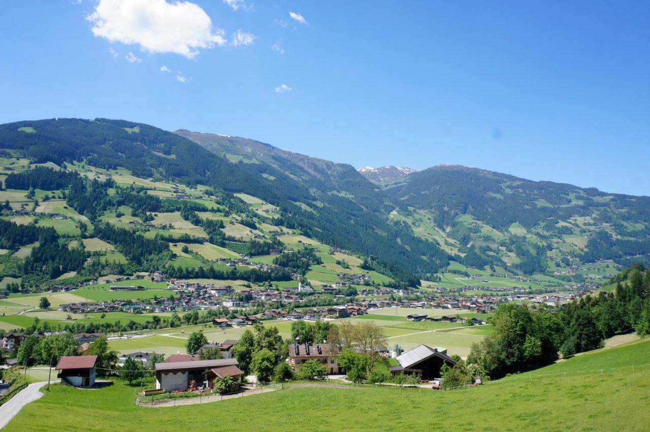 Apartment Hanna Ramsau im Zillertal Eksteriør bilde